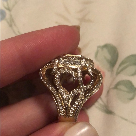 Diamond ring - Picture 2 of 2